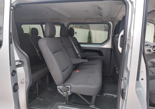 Renault Trafic cena 66900 przebieg: 262000, rok produkcji 2016 z Wolbrom małe 529